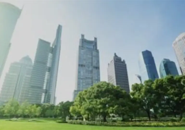 HOW TO KEEP YOUR TEAM MOTIVATED DURING THE SUMMER MONTHS